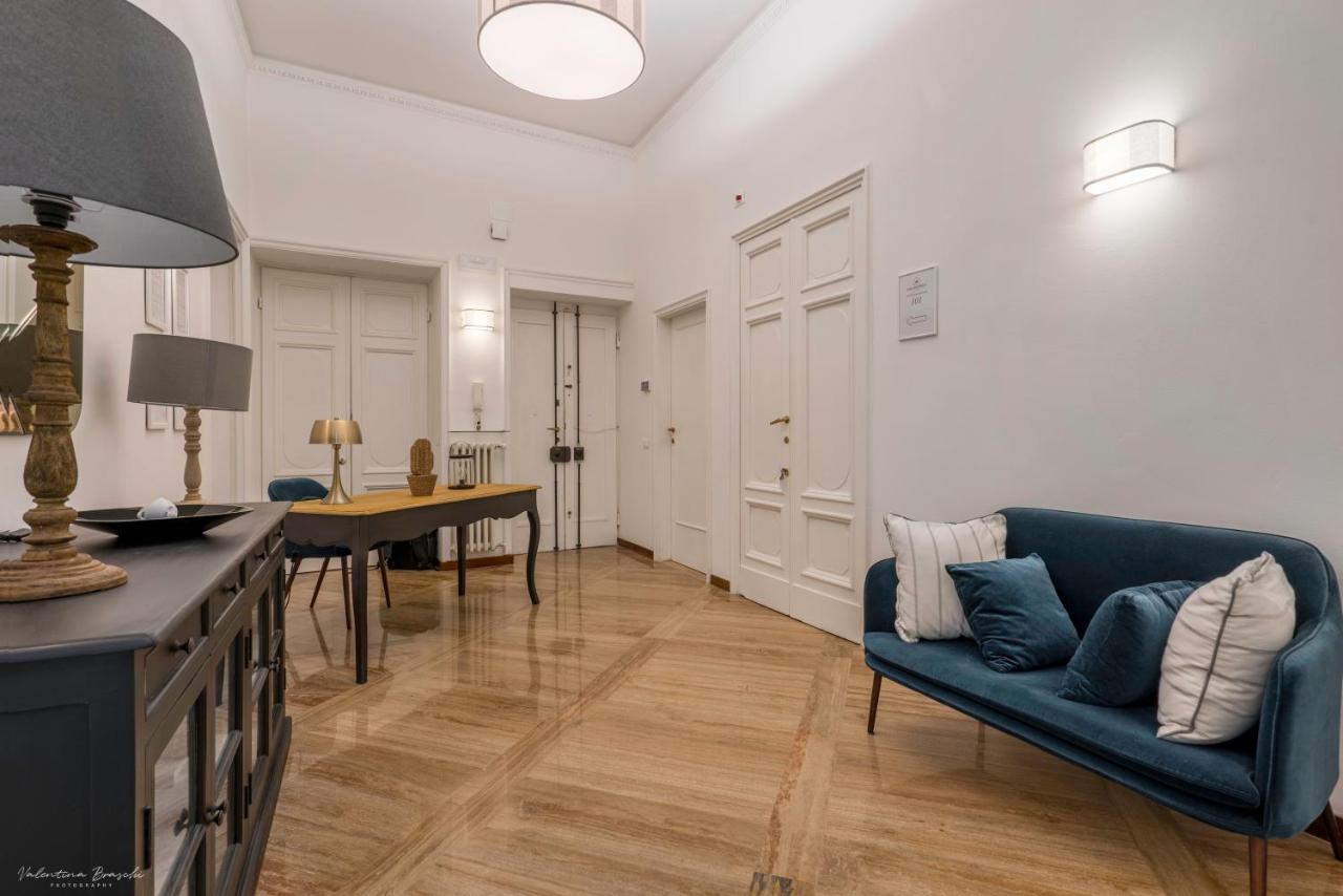 Vin Novo Rooms & Apartments ฟลอเรนซ์ ภายนอก รูปภาพ